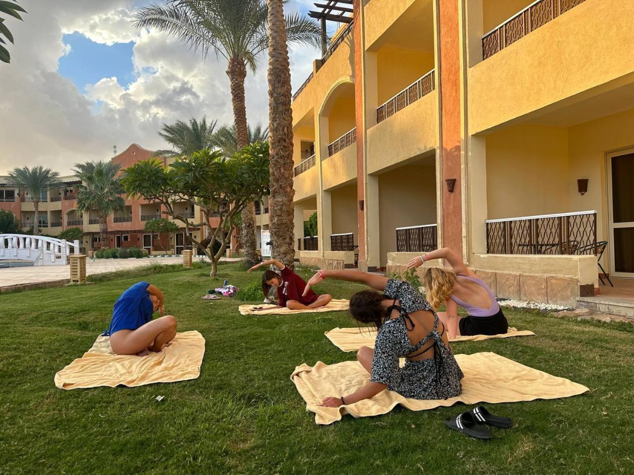Курортный комплекс Regency Plaza Aqua Park And