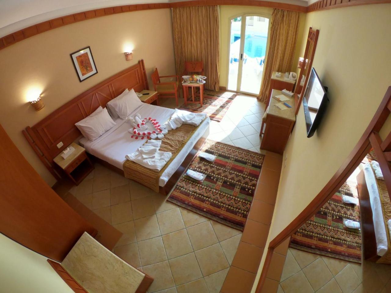 Regency Plaza Aqua Park And 4*